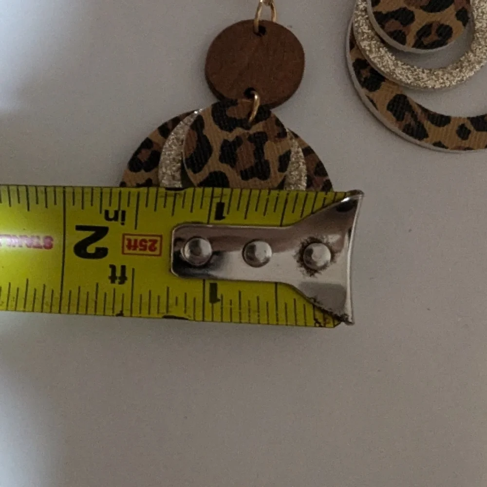 None stylish leopard